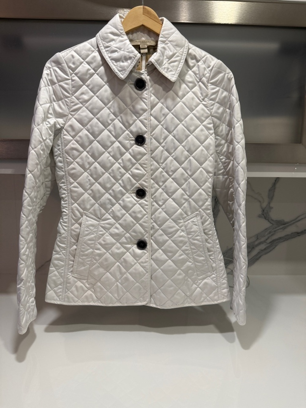 Burberry White Quilted Button-Front Utility Jacket